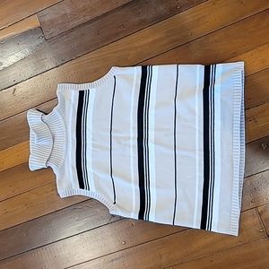 Sleeveless Turtle Neck Sweater